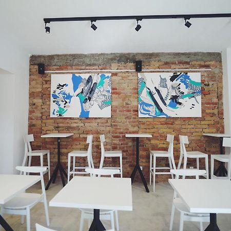 Street Food Possonium Apartments 브라티슬라바 외부 사진