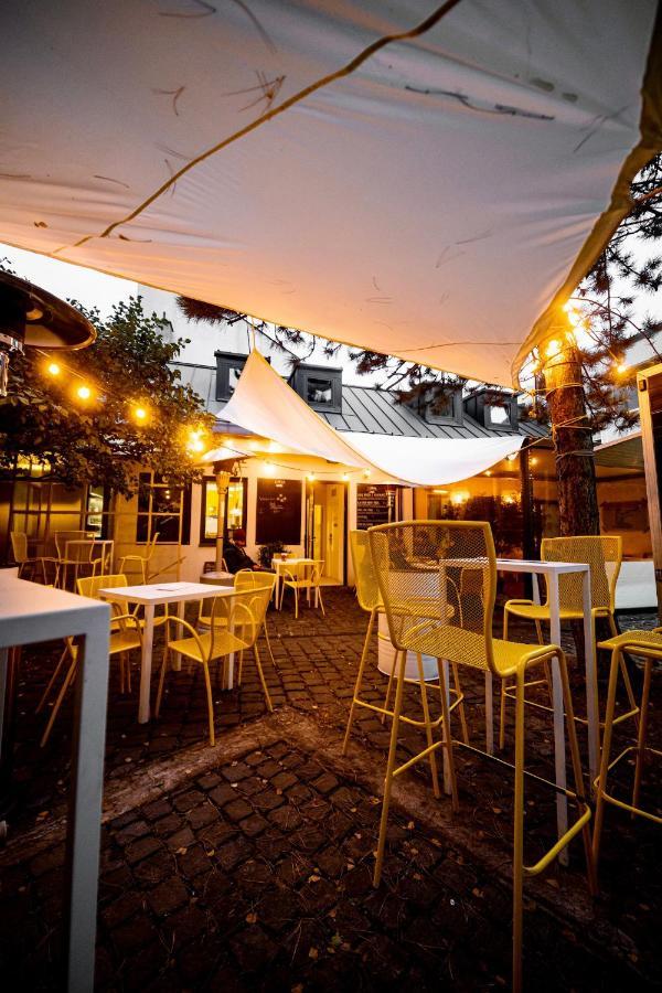 Street Food Possonium Apartments 브라티슬라바 외부 사진