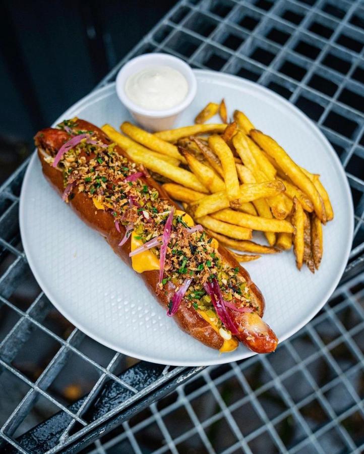 Street Food Possonium Apartments 브라티슬라바 외부 사진