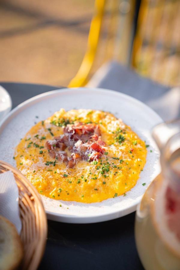 Street Food Possonium Apartments 브라티슬라바 외부 사진